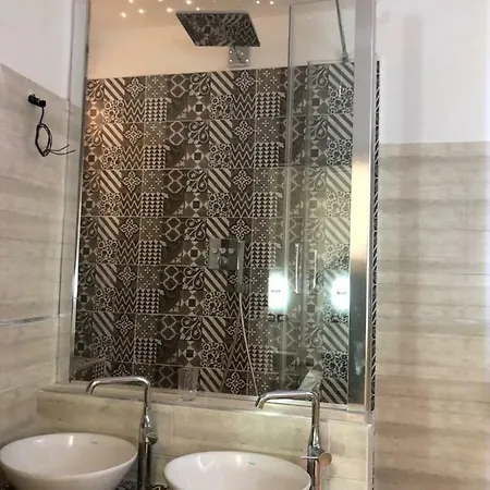 Apartment Montepulciano 11 Milan